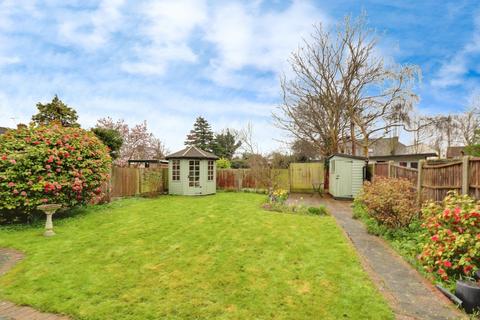 2 bedroom semi-detached bungalow for sale, Hall Crescent, Hadleigh