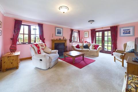 6 bedroom detached house for sale - Marsh Green, Exeter