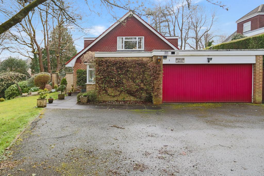 Highclere Close, Kenley 4 bed detached house for sale £780,000