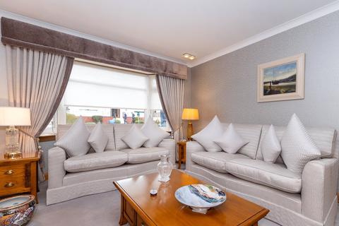 23 Braemar Crescent, Bearsden, Glasgow, G61 1DE