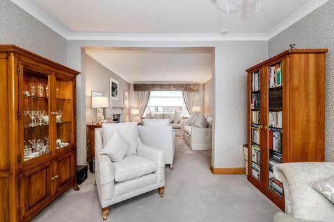 23 Braemar Crescent, Bearsden, Glasgow, G61 1DE