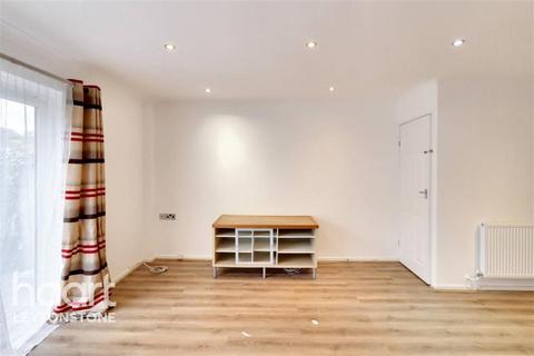 3 bedroom terraced house to rent - Forest road, Leytonstone