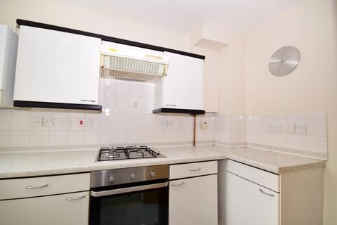 2 bedroom semi-detached house to rent - Watlings Close Croydon CR0