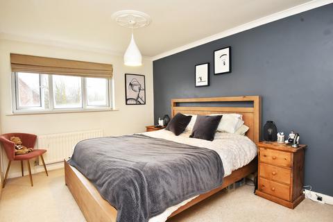 2 bedroom semi-detached house for sale, Dalby Avenue, Harrogate