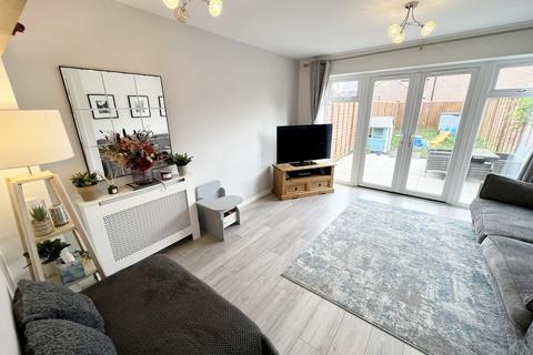 2 bedroom terraced house for sale, Redwood Close, Tidbury Green