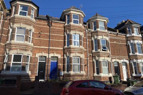 6 bedroom terraced house for sale