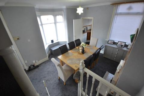 3 bedroom end of terrace house to rent - Wilberforce Road, Leicester LE3
