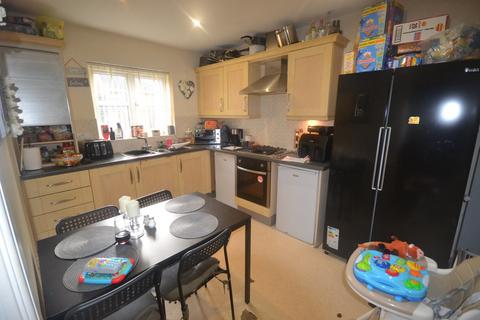 4 bedroom townhouse for sale, Riseholme Close, Leicester LE3