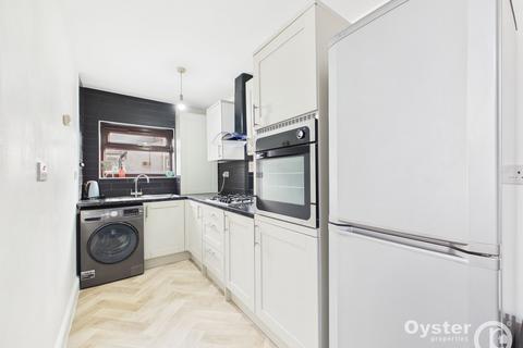 undefined, Clements Road, London, E6