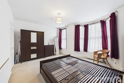 undefined, Clements Road, London, E6