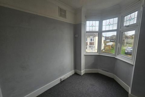 51a Draycott Road, Ensbury Park, Bournemouth, BH10 5AP
