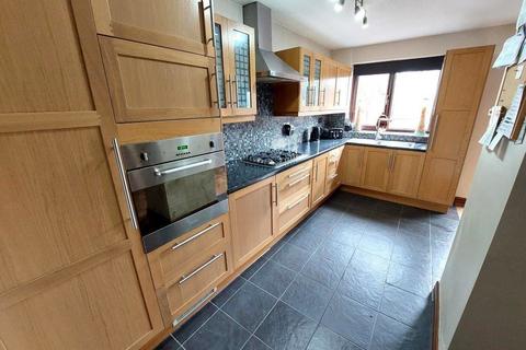 5 bedroom semi-detached house for sale, Windsor Crescent, Prestwich, M25