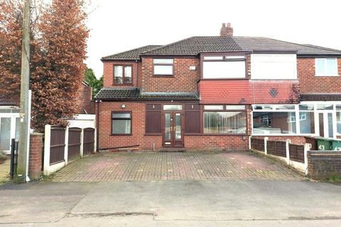 5 bedroom semi-detached house for sale, Windsor Crescent, Prestwich, M25