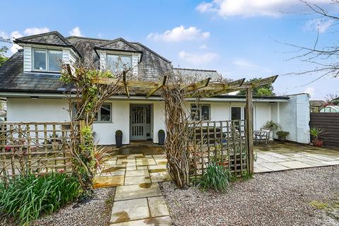 3 bedroom cottage for sale, Peasmarsh Road, Beckley, Near Rye, East Sussex TN31 6TJ