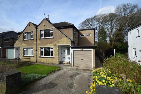 104 Avondale Road, Shipley, BD18 4QY