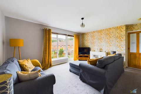 2 bedroom apartment for sale, Moreton Road, Wirral CH49