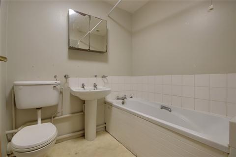 1 bedroom flat to rent, Tennyson Close, Scotland Green Road, Enfield, EN3