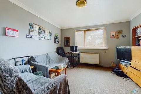 1 bedroom flat for sale - Village Court, Prenton CH43