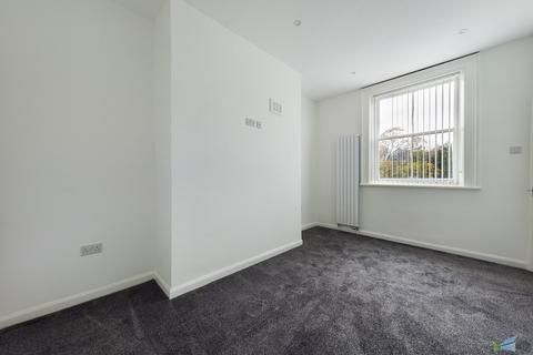 1 bedroom apartment for sale, Ashville Rd, Wirral CH41