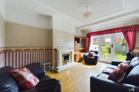 4 bedroom semi-detached house for sale, Kings Lane, Merseyside CH63