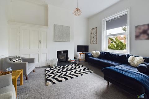 3 bedroom flat for sale, Woodhey Rd, Wirral CH63