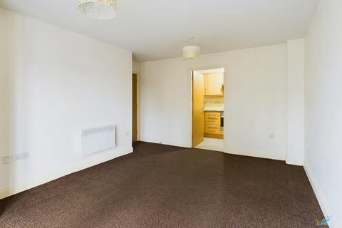 2 bedroom apartment for sale, Tapestry Gardens, Wirral CH41