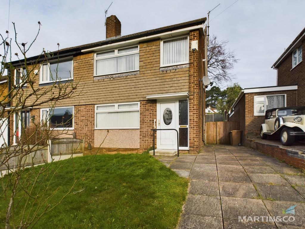 Rossendale Close, Wirral CH43 3 bed semidetached house for sale £160,000