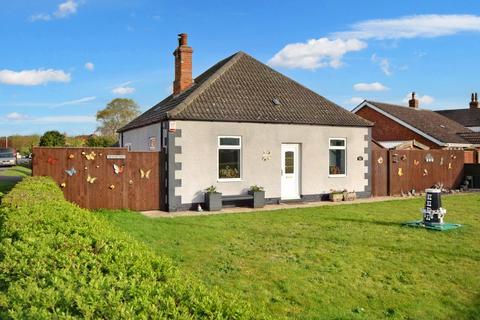 3 bedroom detached bungalow for sale - Willerton Road, North Somercotes LN11 7NH