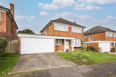 4 bedroom detached house for sale - Colonels Way, Southborough