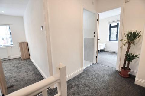 undefined, Norman Row, Leeds LS5