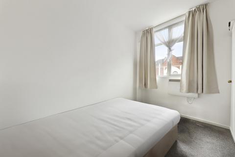 2 bedroom maisonette for sale, Streatham Road, Surrey, CR4