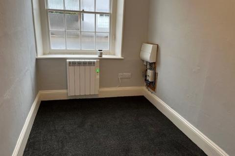 3 bedroom terraced house to rent, Mount Street, Diss