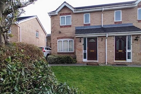 3 bedroom semi-detached house for sale - Carling Close, Bradford