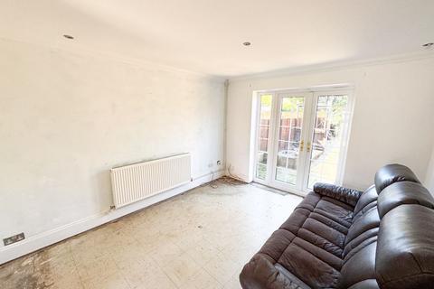 32 Maidwell Way, Grimsby, DN34 5UP
