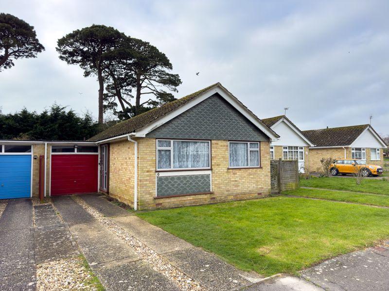 Rose Green, West Sussex 3 bed bungalow for sale £385,000