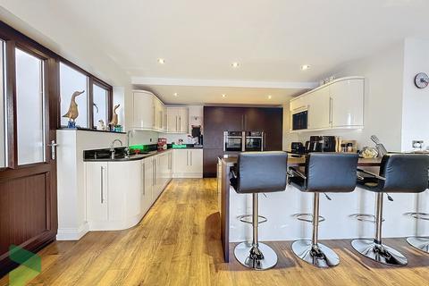 20 Jacks Key Drive, Darwen, BB3 2LG