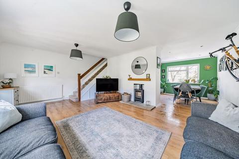 28 Birling Drive, Tunbridge Wells, TN2 5LG