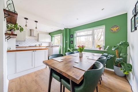 28 Birling Drive, Tunbridge Wells, TN2 5LG