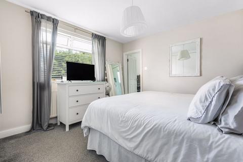 79 Crombie Road, Sidcup, DA15 8AT