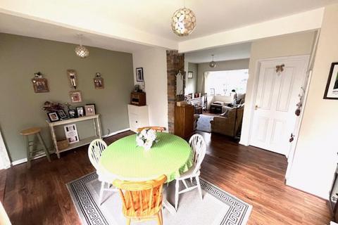 134 Curbar Road, Birmingham, B42 2AX