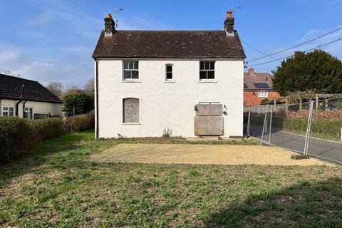 4 bedroom detached house for sale, Longmoor Road, Liphook