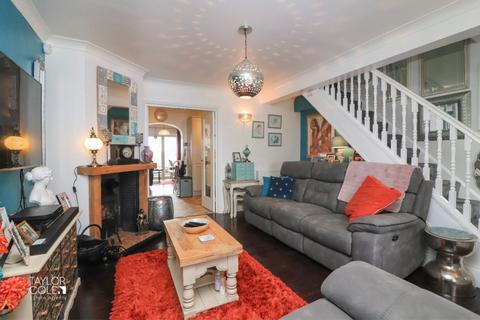 3 bedroom semi-detached house for sale, Cliff Hall Lane, Cliff