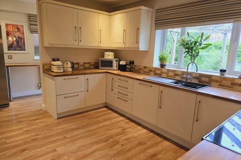 471 Lichfield Road, Sutton Coldfield, B74 4DJ