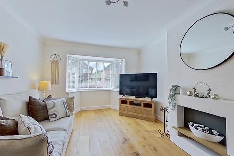 15 Roughley Drive, Sutton Coldfield, B75 6PW