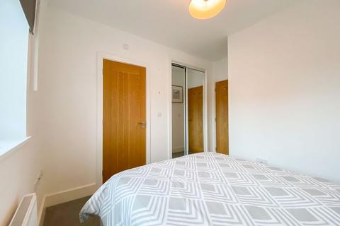 27 Donington Grove, Wolverhampton, WV10 6EE