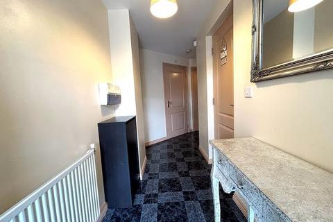 8 Braybrook Crescent, West Bromwich, B70 7DZ
