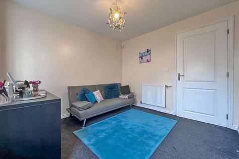8 Braybrook Crescent, West Bromwich, B70 7DZ