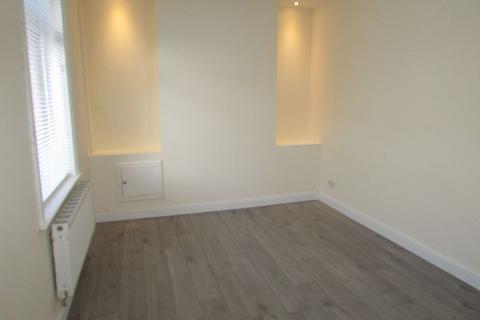 3 bedroom terraced house to rent - Mary Street Hurstead.