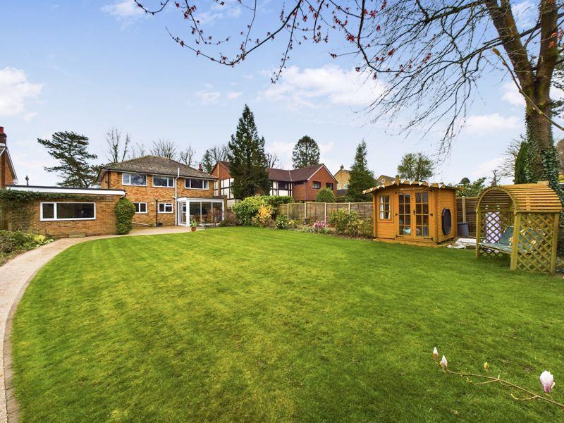 REAR ASPECT &amp; GARDEN