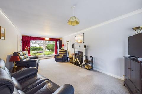 28a Chaldon Common Road, Chaldon, Caterham, CR3 5DA